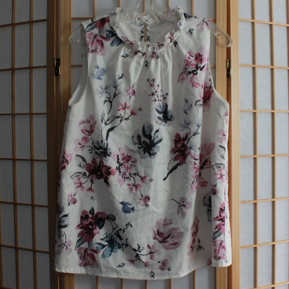 Unknown Brand Ruffle Collar Accent Floral Print Tank Top